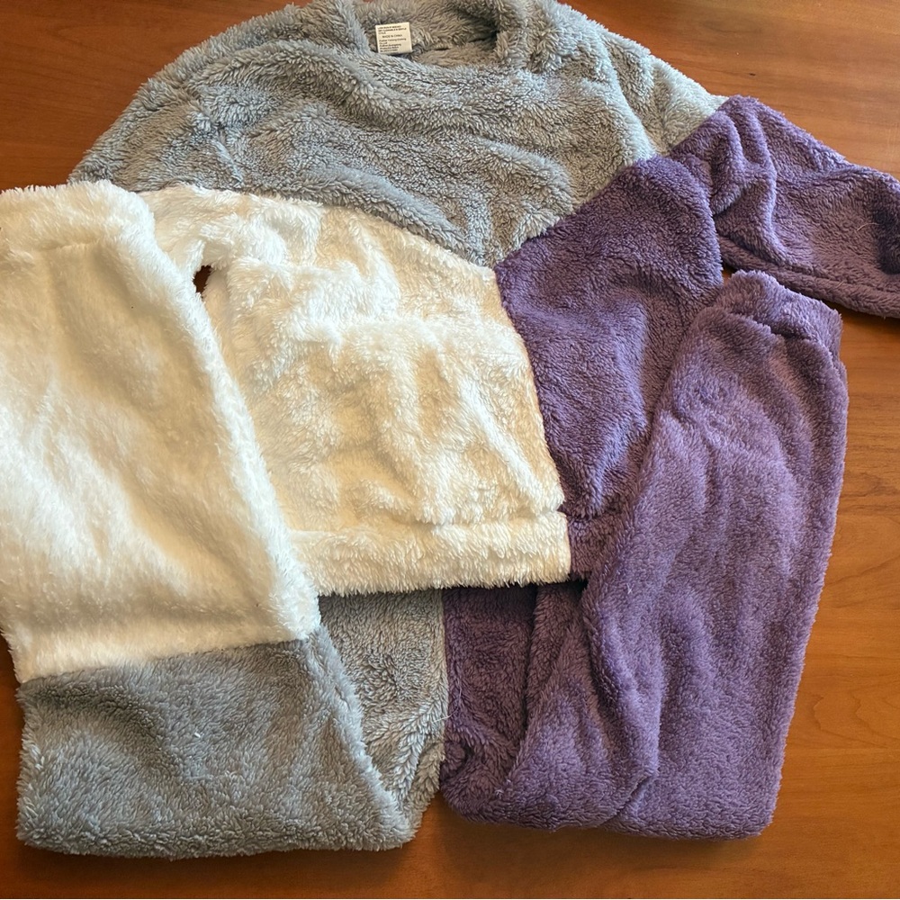 Cozy Colorblock Plush Girl's Sweatsuit- Purple, Gray & White